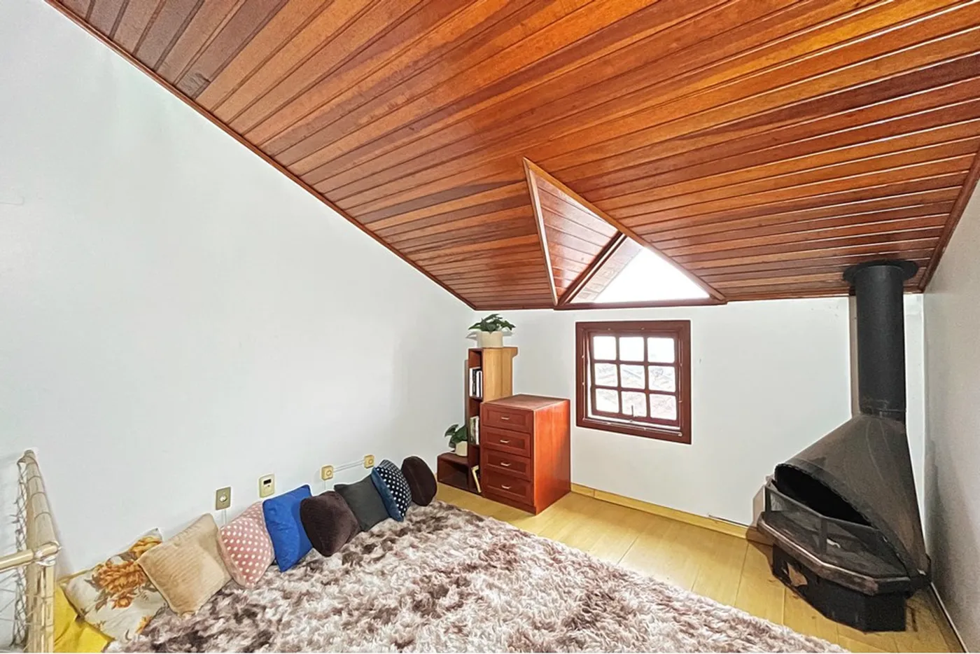 VNMC 100 Casa 610191037-90 - REMAX Casa Sul Exclusividades