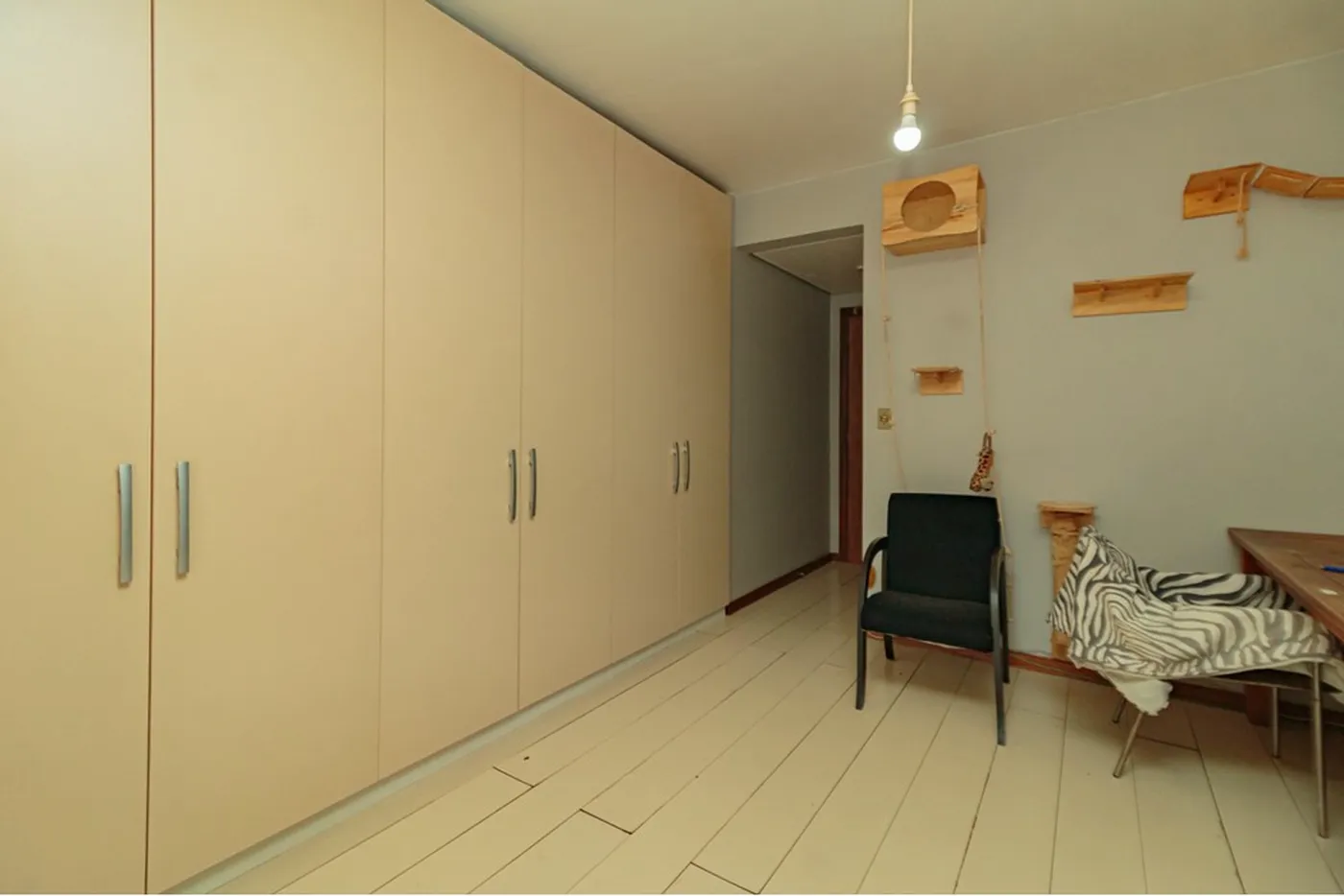 RBMT 225 Apto 610221018-123 - REMAX Donno Exclusividades