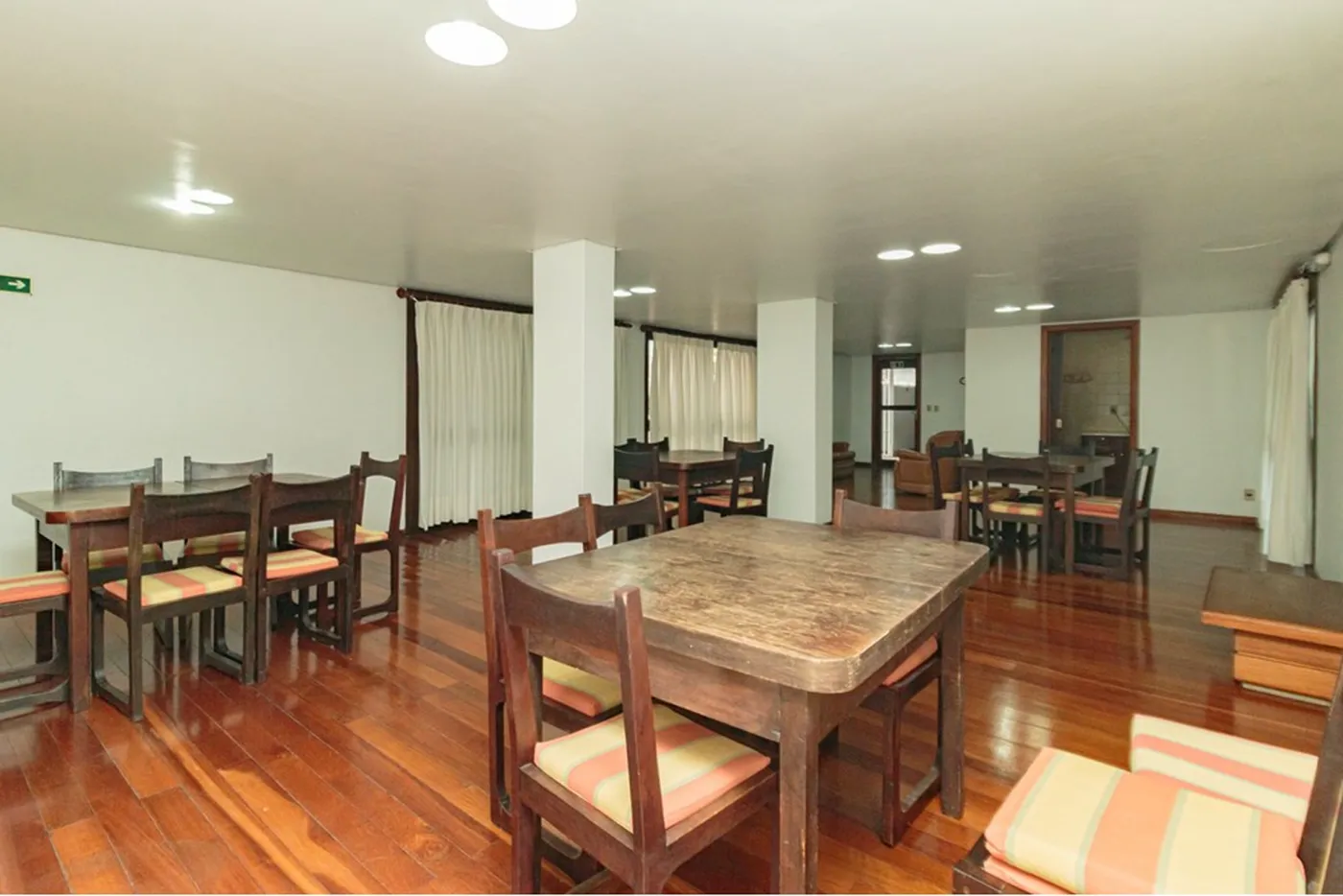 RBMT 225 Apto 610221018-123 - REMAX Donno Exclusividades