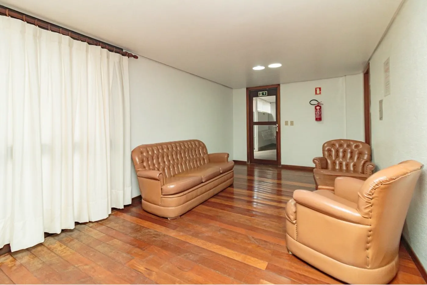 RBMT 225 Apto 610221018-123 - REMAX Donno Exclusividades
