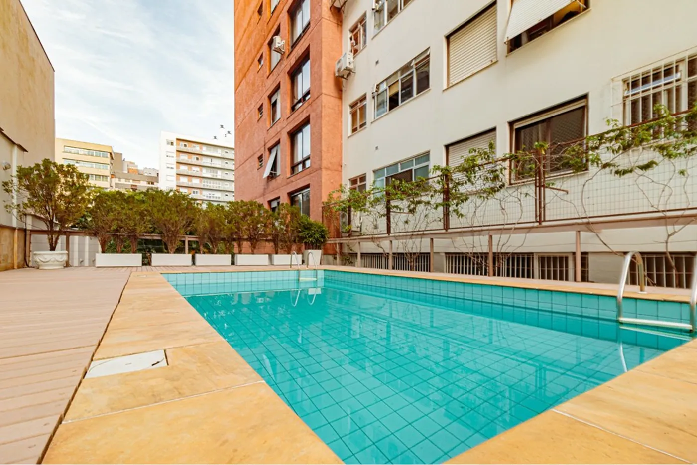 RBMT 225 Apto 610221018-123 - REMAX Donno Exclusividades
