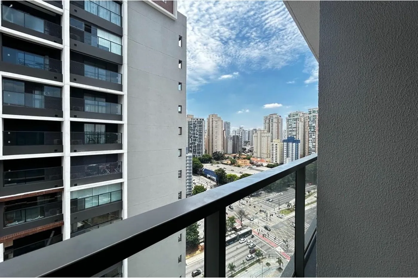 BPDJMDC 85 Apto 601361052-97 - REMAX Trio Exclusividades