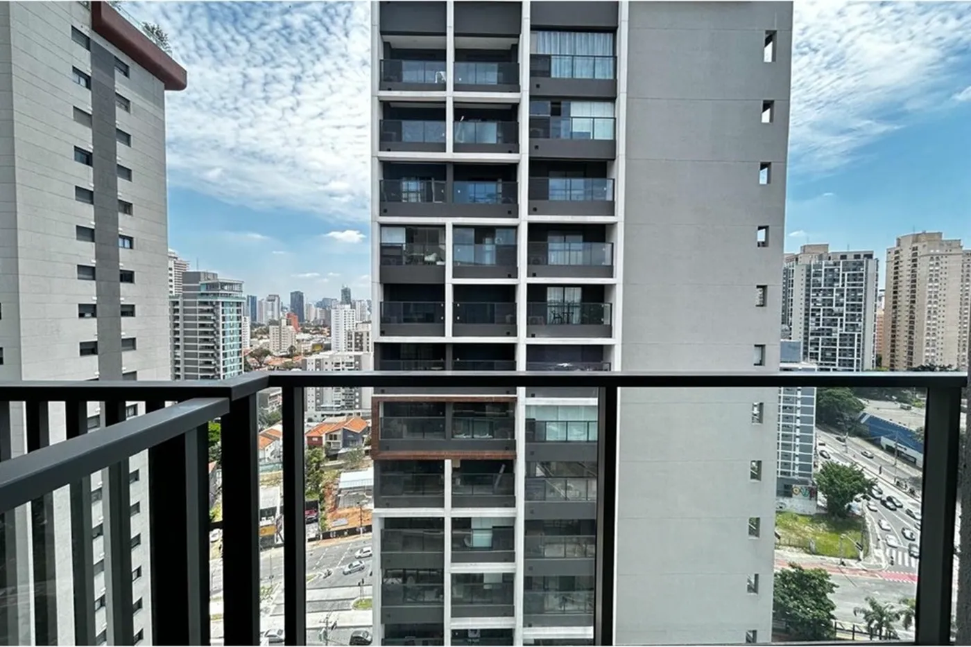BPDJMDC 85 Apto 601361052-97 - REMAX Trio Exclusividades