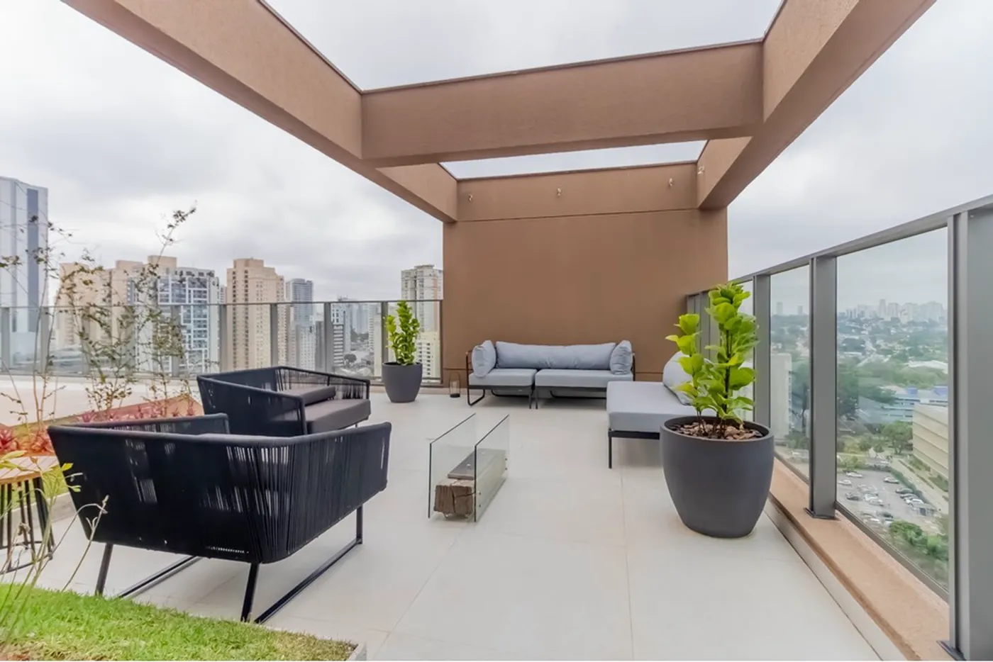 BPDJMDC 85 Apto 601361052-97 - REMAX Trio Exclusividades