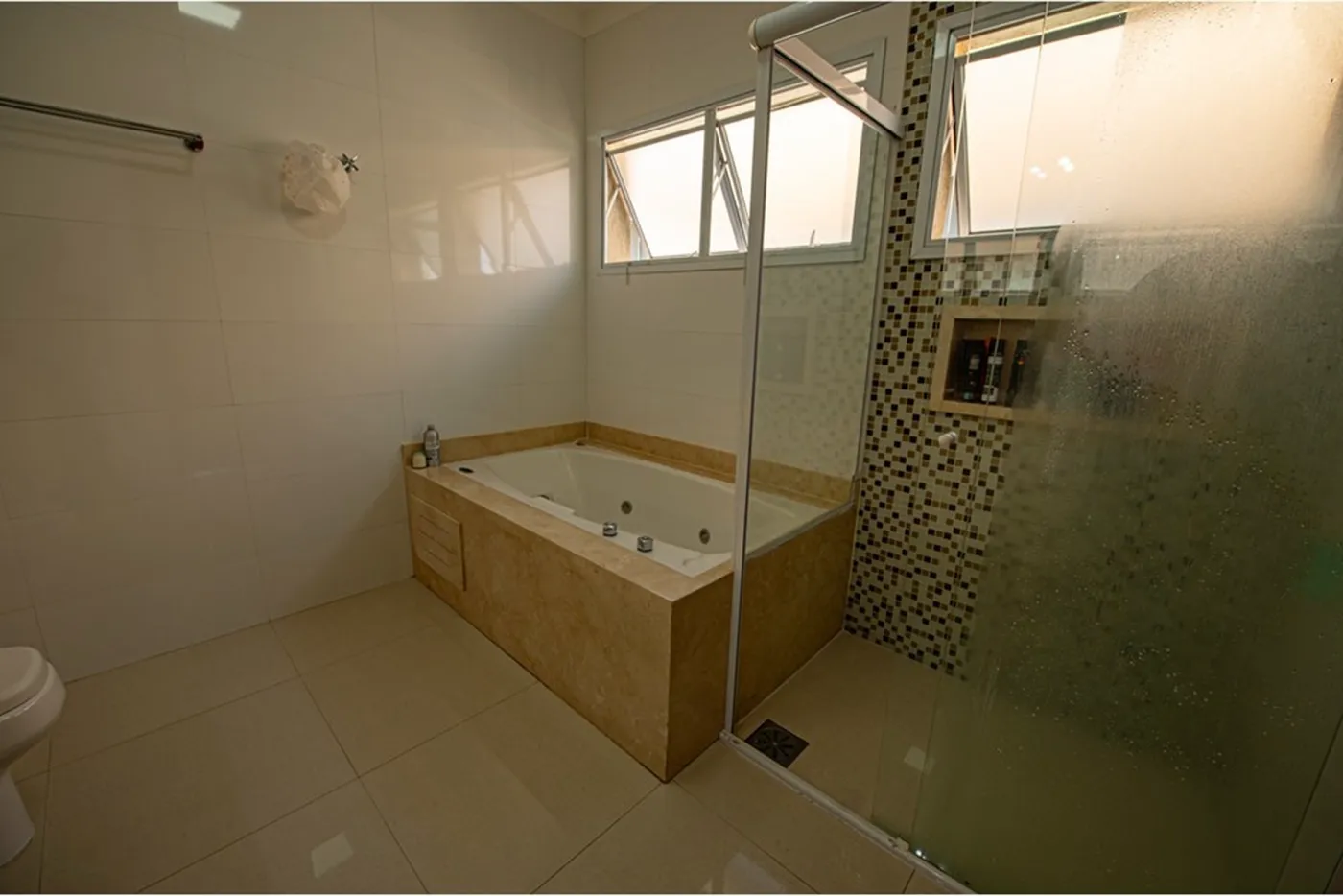 JDGIA 52 Casa 601971072-50 - REMAX Empire Exclusividades