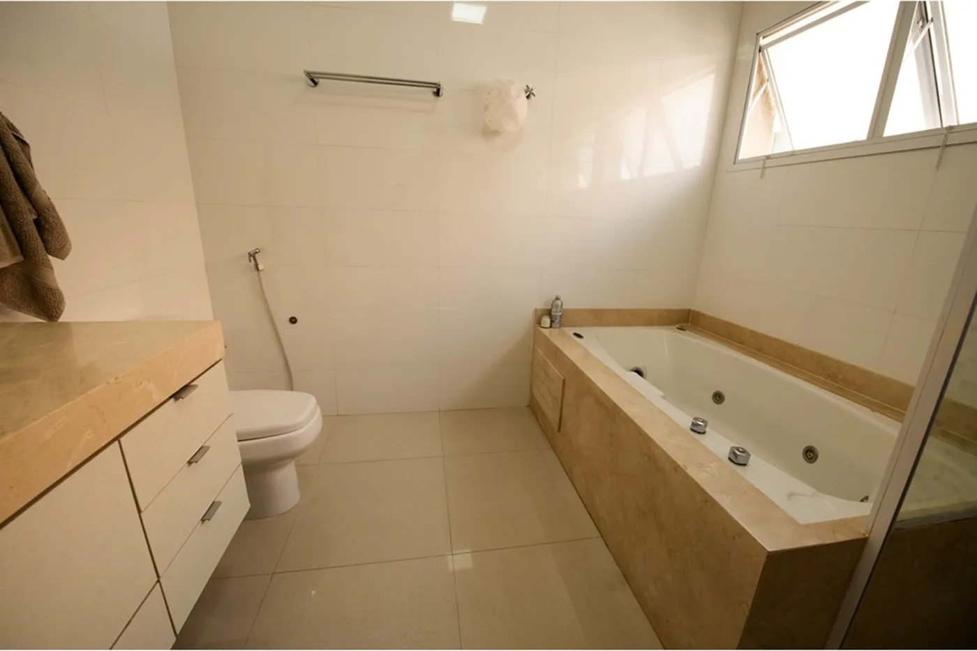 JDGIA 52 Casa 601971072-50 - REMAX Empire Exclusividades
