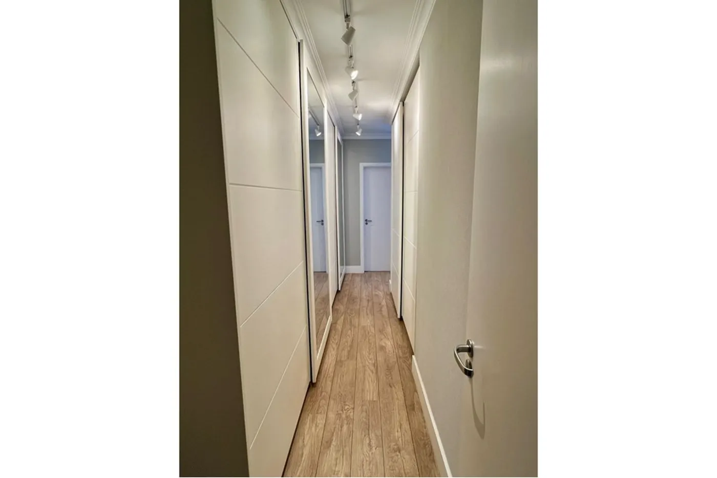 VSPHVDC 111 Apto 601361073-1 - REMAX Trio Exclusividades