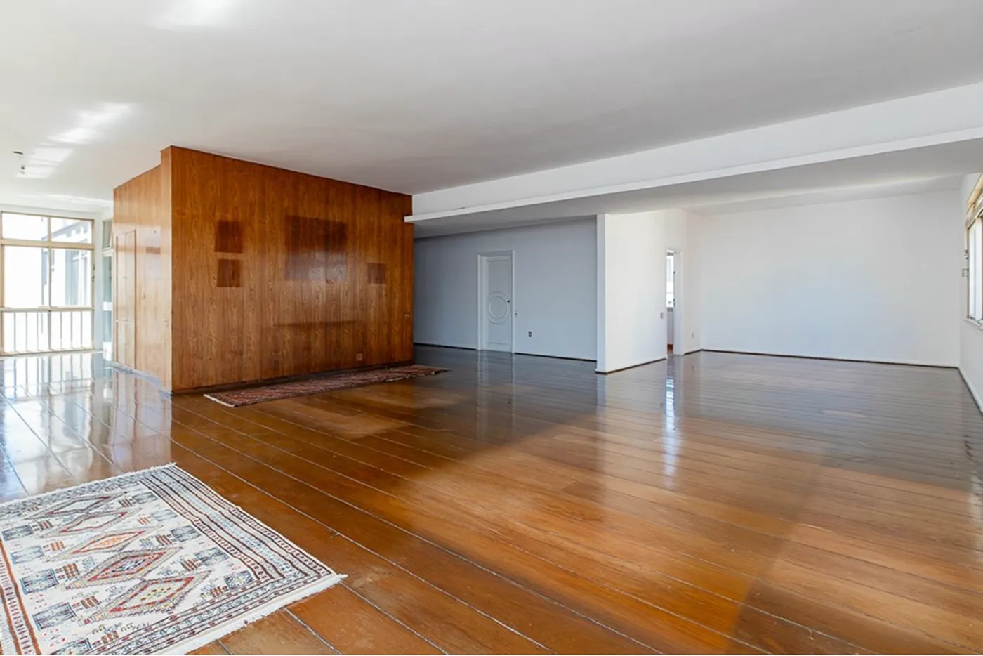 HRDJ 338 Apto 601131009-85 - REMAX Ares Exclusividades