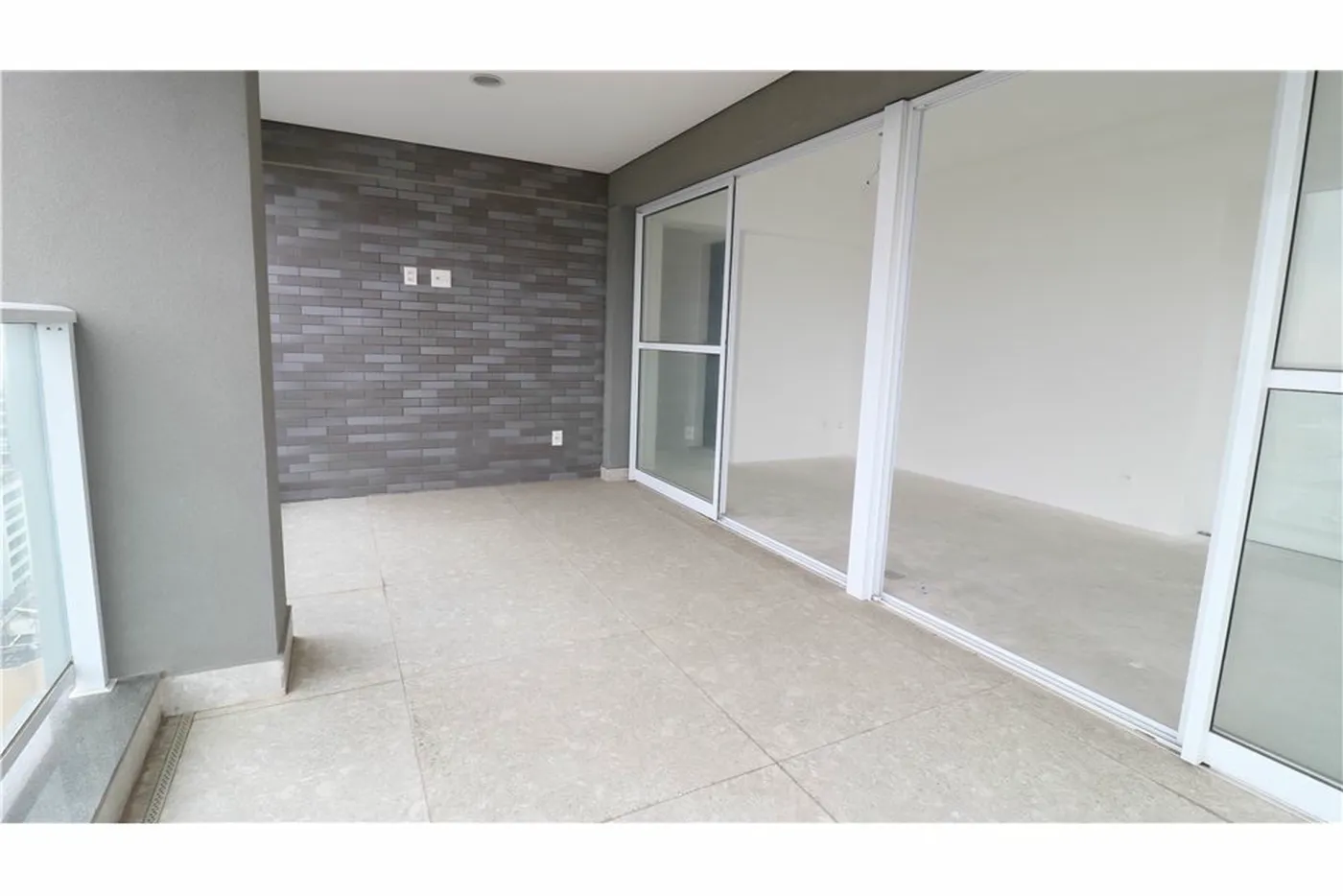 PADF 349 Apto 602051002-75 - REMAX B Loyalty Exclusividades