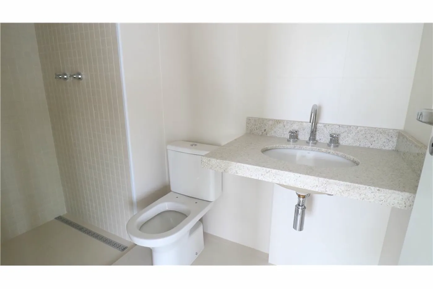 PADF 349 Apto 602051002-75 - REMAX B Loyalty Exclusividades