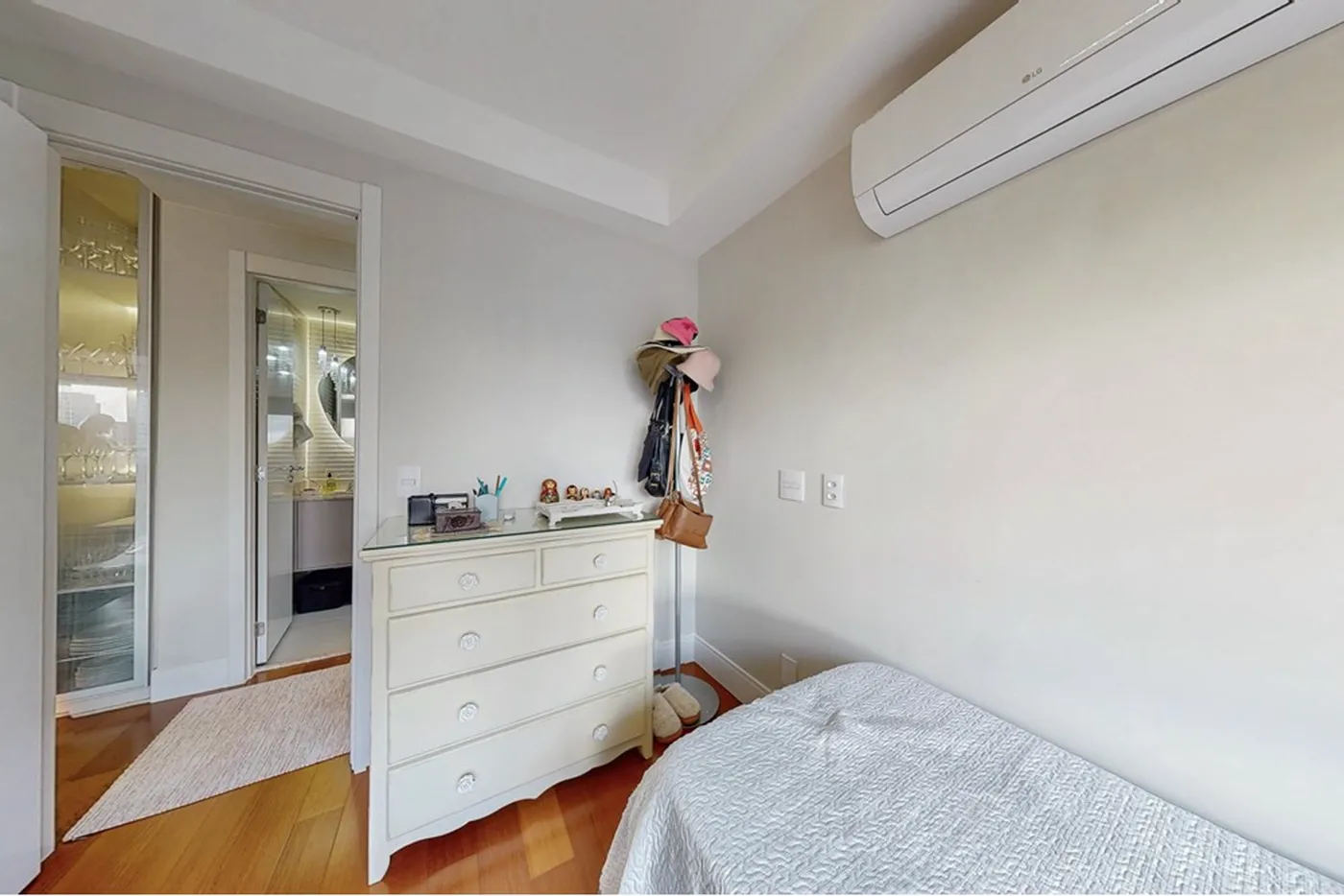 VMGS 218 Apto 601371083-15 - REMAX Boutique Exclusividades