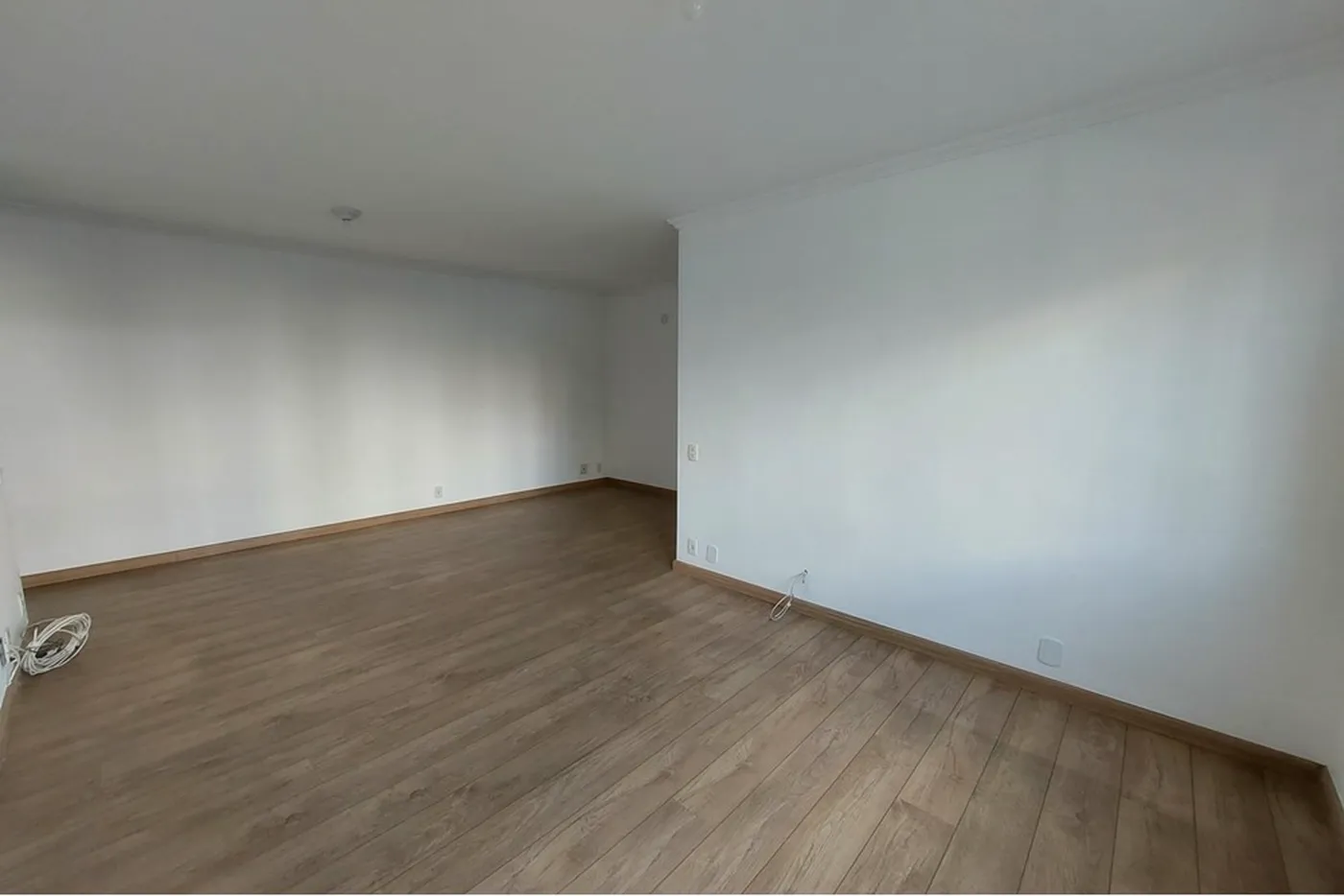 IC 415 Apto 602221003-16 - REMAX Galeria Exclusividades