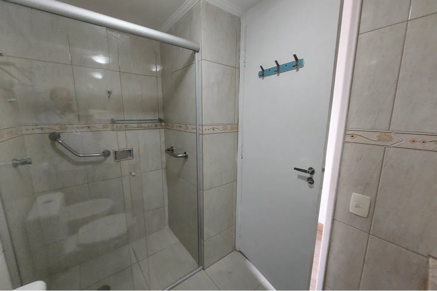 IC 415 Apto 602221003-16 - REMAX Galeria Exclusividades