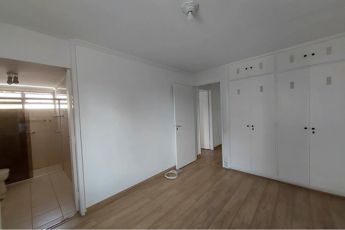 IC 415 Apto 602221003-16 - REMAX Galeria Exclusividades