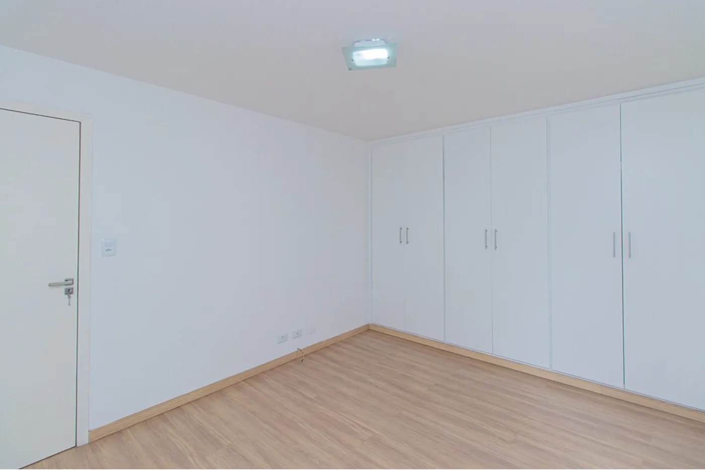 JACB 438 Apto 601081089-10 - REMAX Lepex Exclusividades