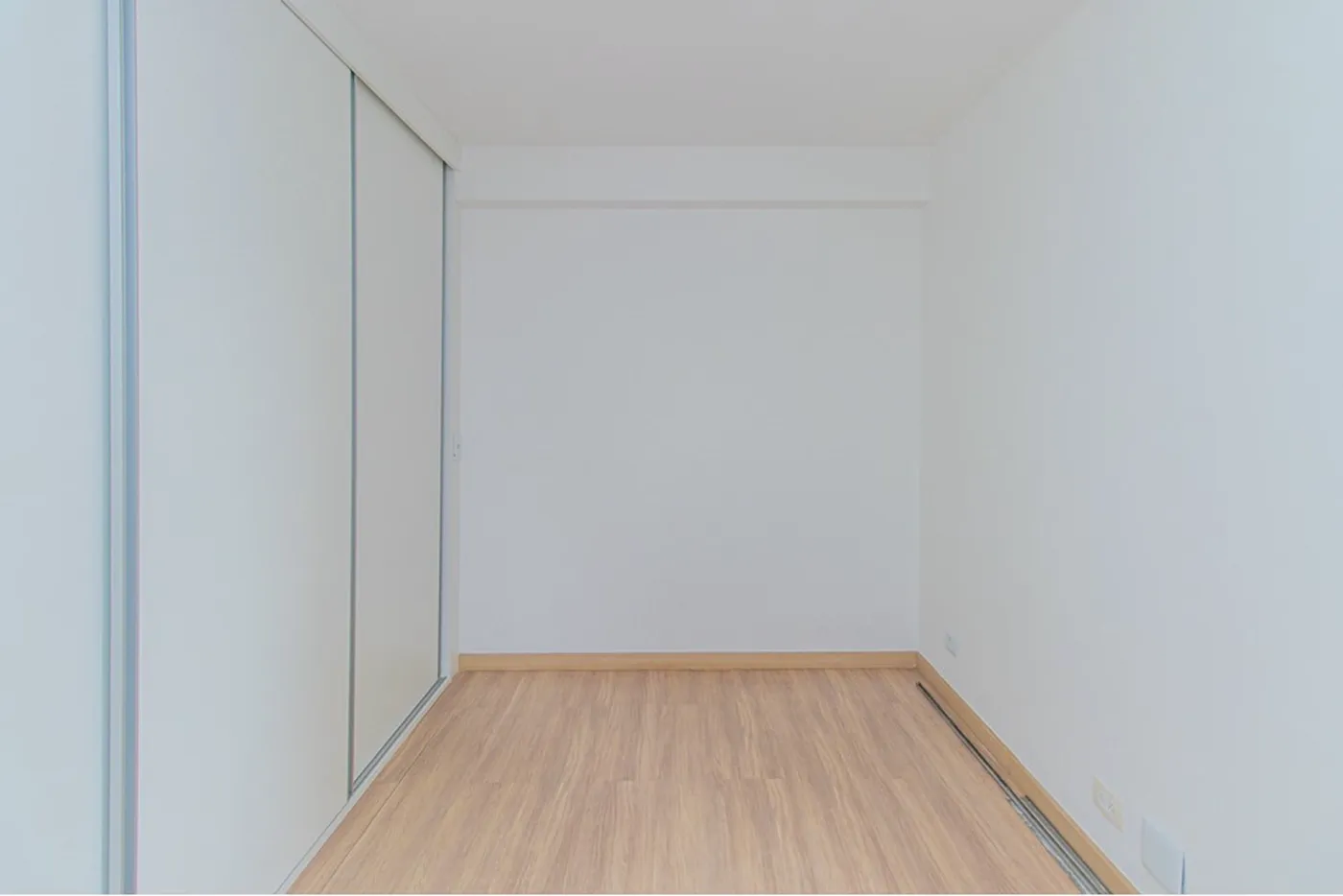 JACB 438 Apto 601081089-10 - REMAX Lepex Exclusividades