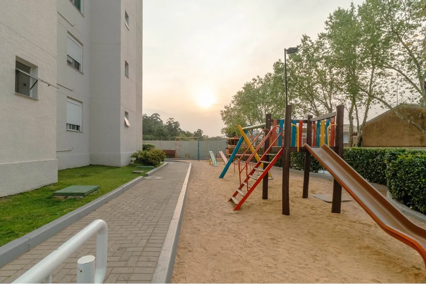 JISTAT 1680 Apto 612511066-7 - REMAX Moderna Exclusividades