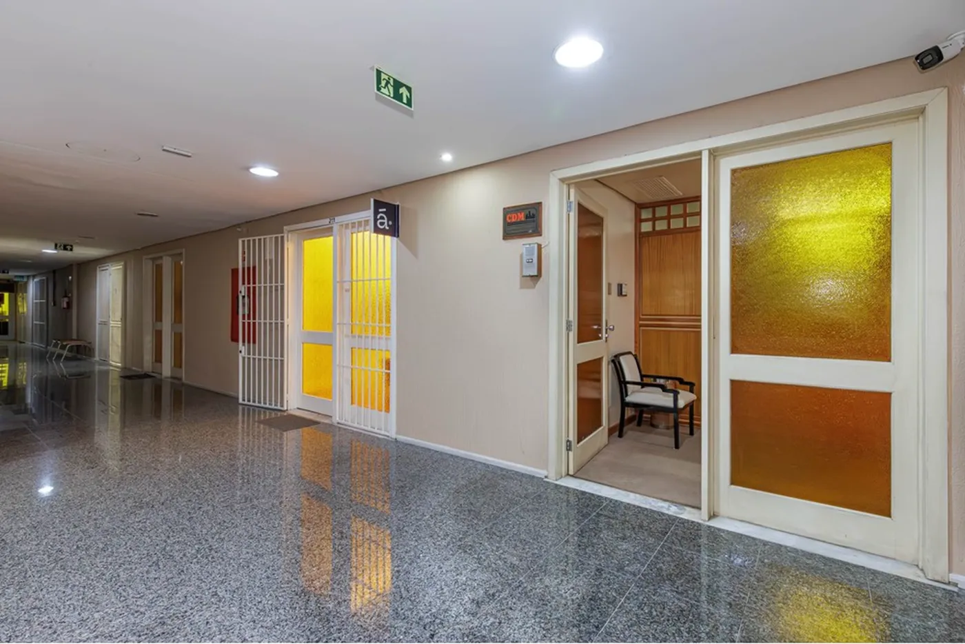 RBRB 1517 Sala 610371006-45 - REMAX Rocket Exclusividades