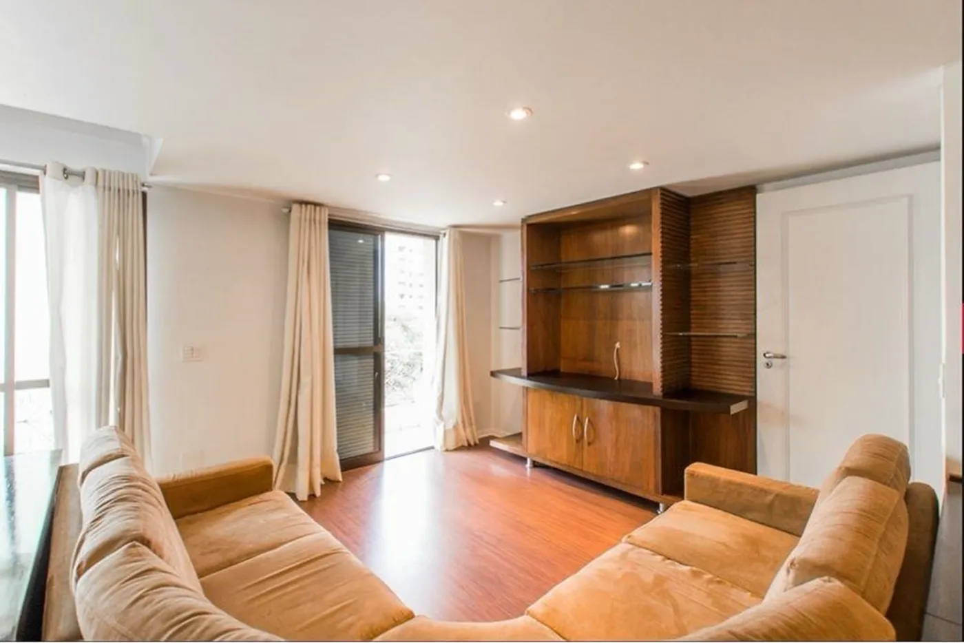 CBP 600 Apto 601301082-19 - Remax Studio 76 Exclusividades