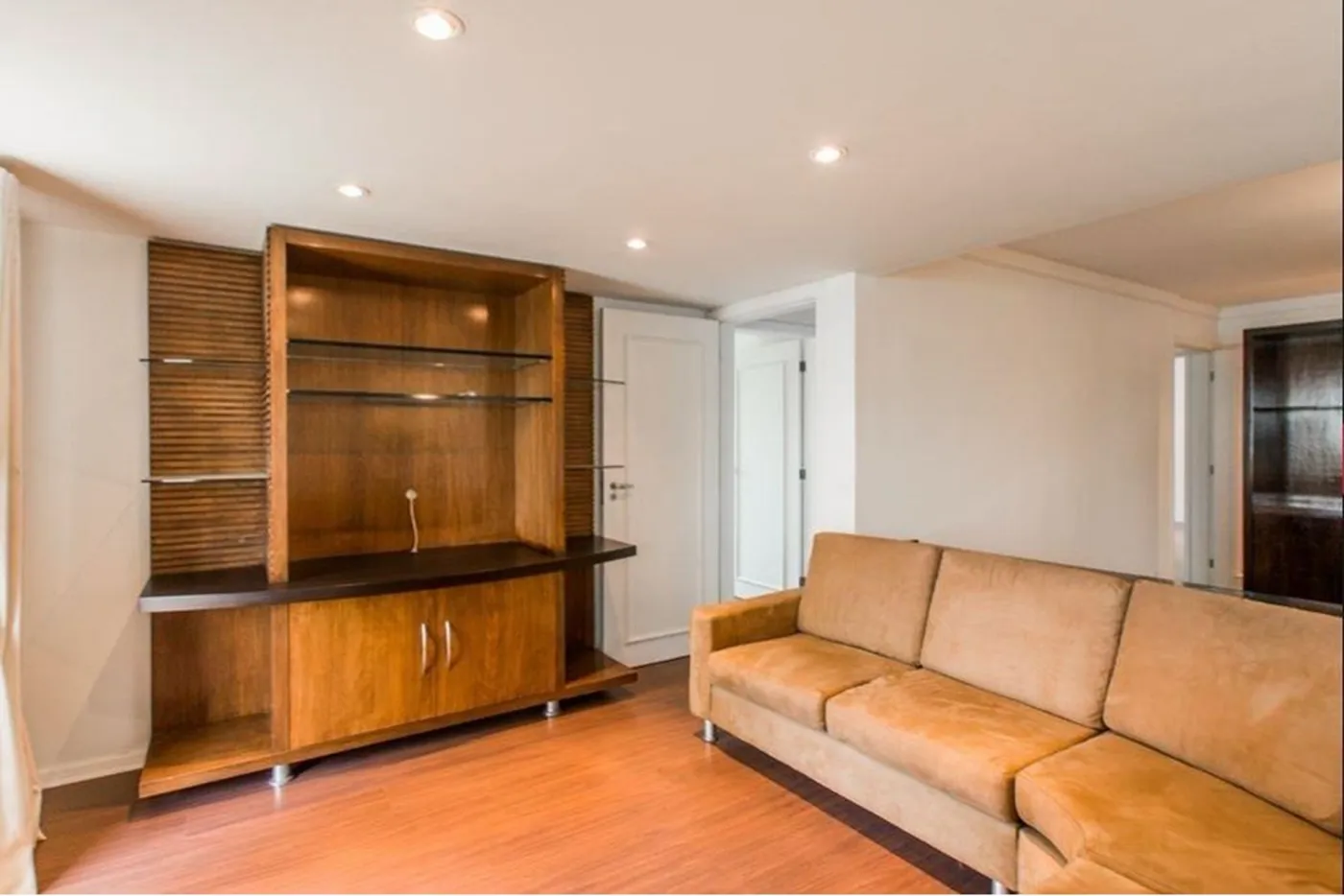 CBP 600 Apto 601301082-19 - Remax Studio 76 Exclusividades