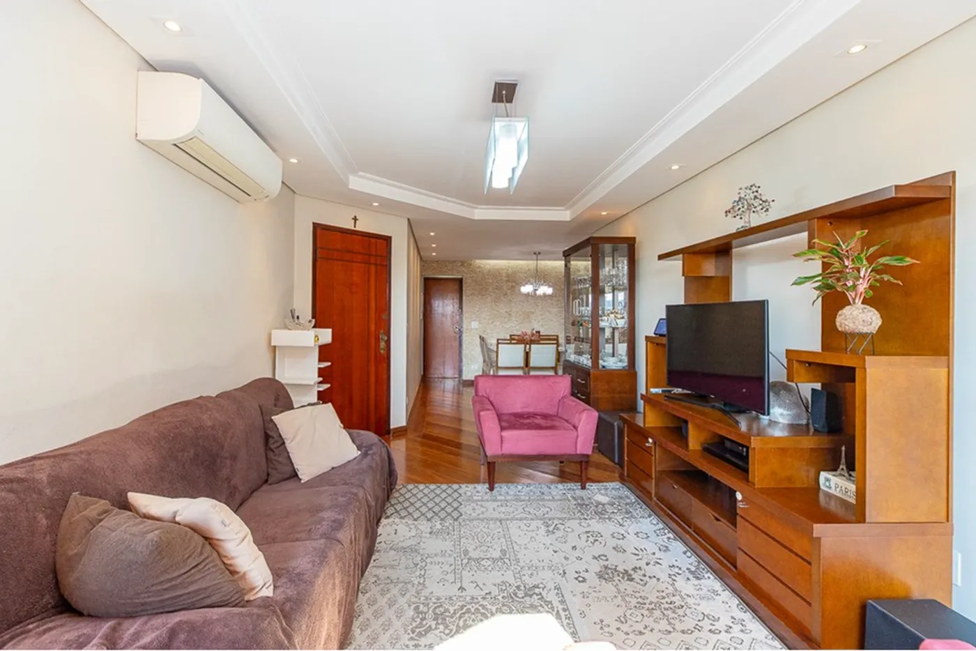 SADCADC 200 Apto 601131082-8 - REMAX Ares Exclusividades
