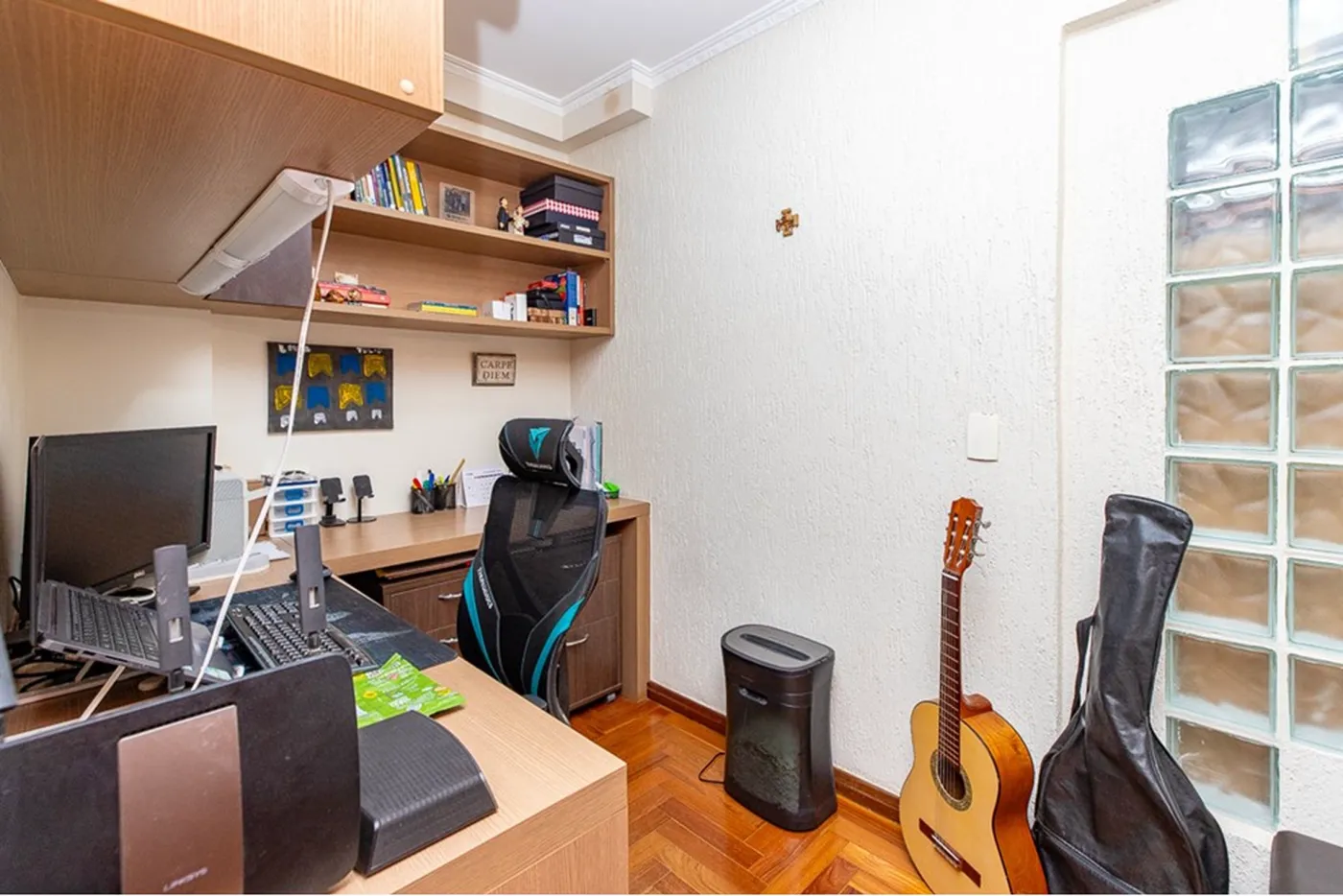 SADCADC 200 Apto 601131082-8 - REMAX Ares Exclusividades