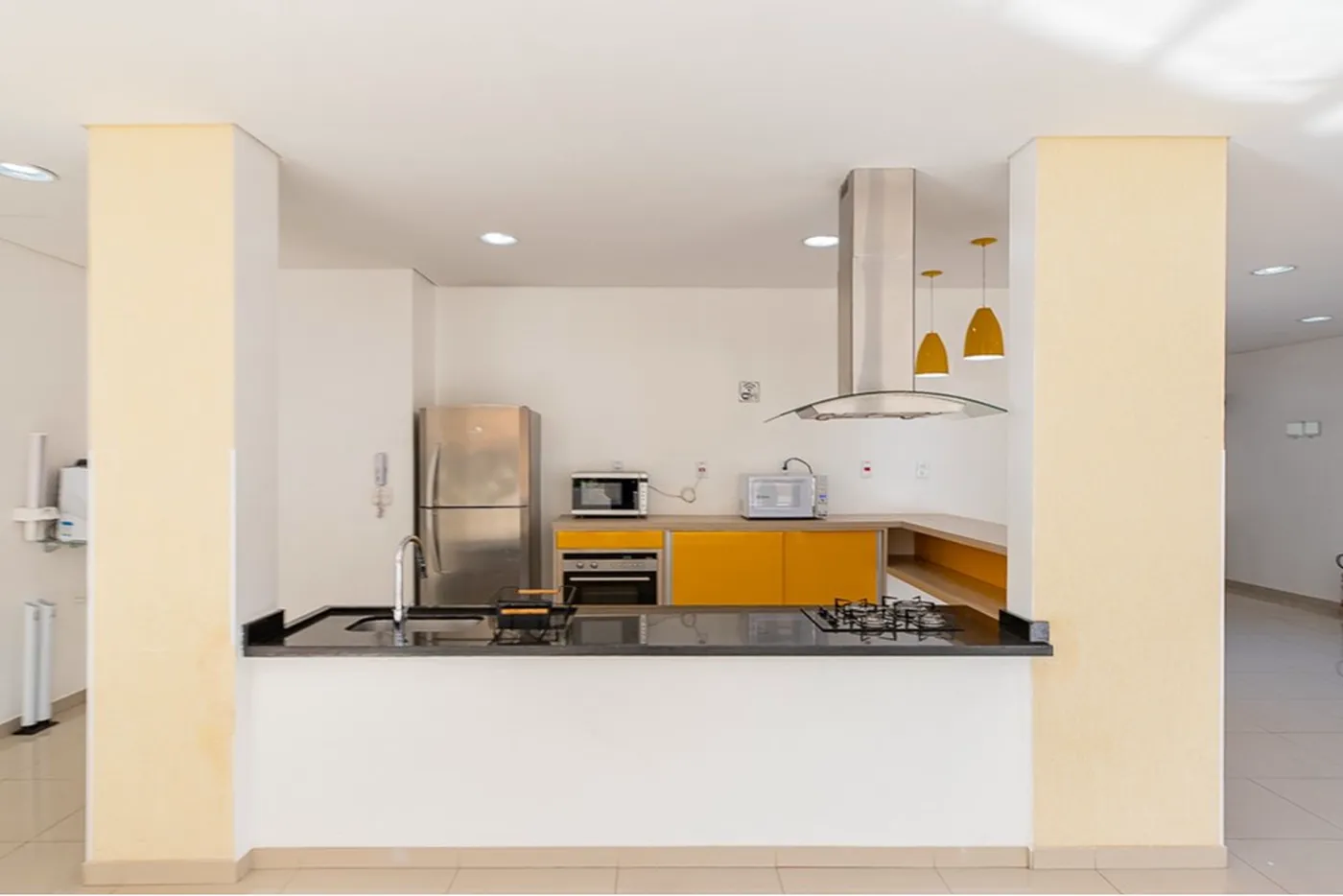 SADCADC 200 Apto 601131082-8 - REMAX Ares Exclusividades
