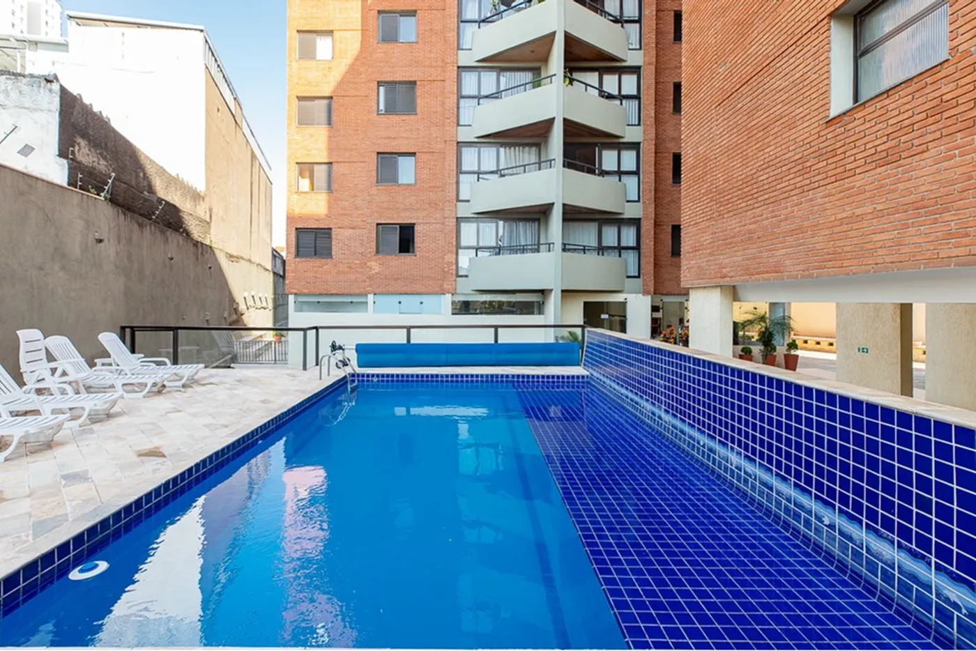 SADCADC 200 Apto 601131082-8 - REMAX Ares Exclusividades