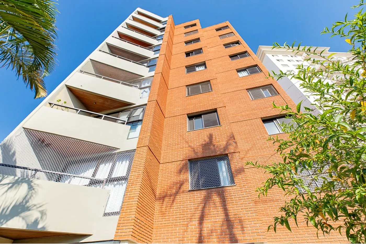 SADCADC 200 Apto 601131082-8 - REMAX Ares Exclusividades