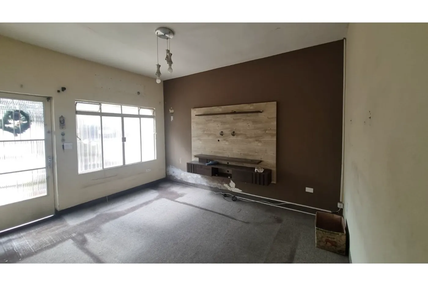 CMNDP 683 Lote 602291016-216 - REMAX B12 Exclusividades