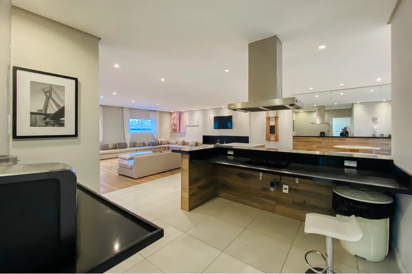 SME 2800 Apto 602031008-77 - REMAX Classique Exclusividades