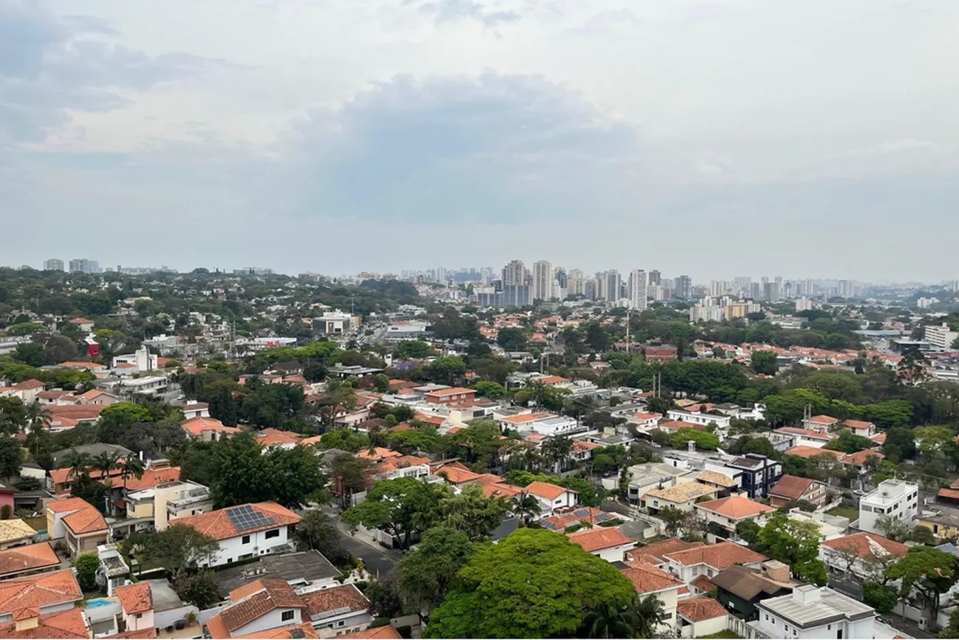 BS 166 Apto 601081090-21 - REMAX Lepex Exclusividades