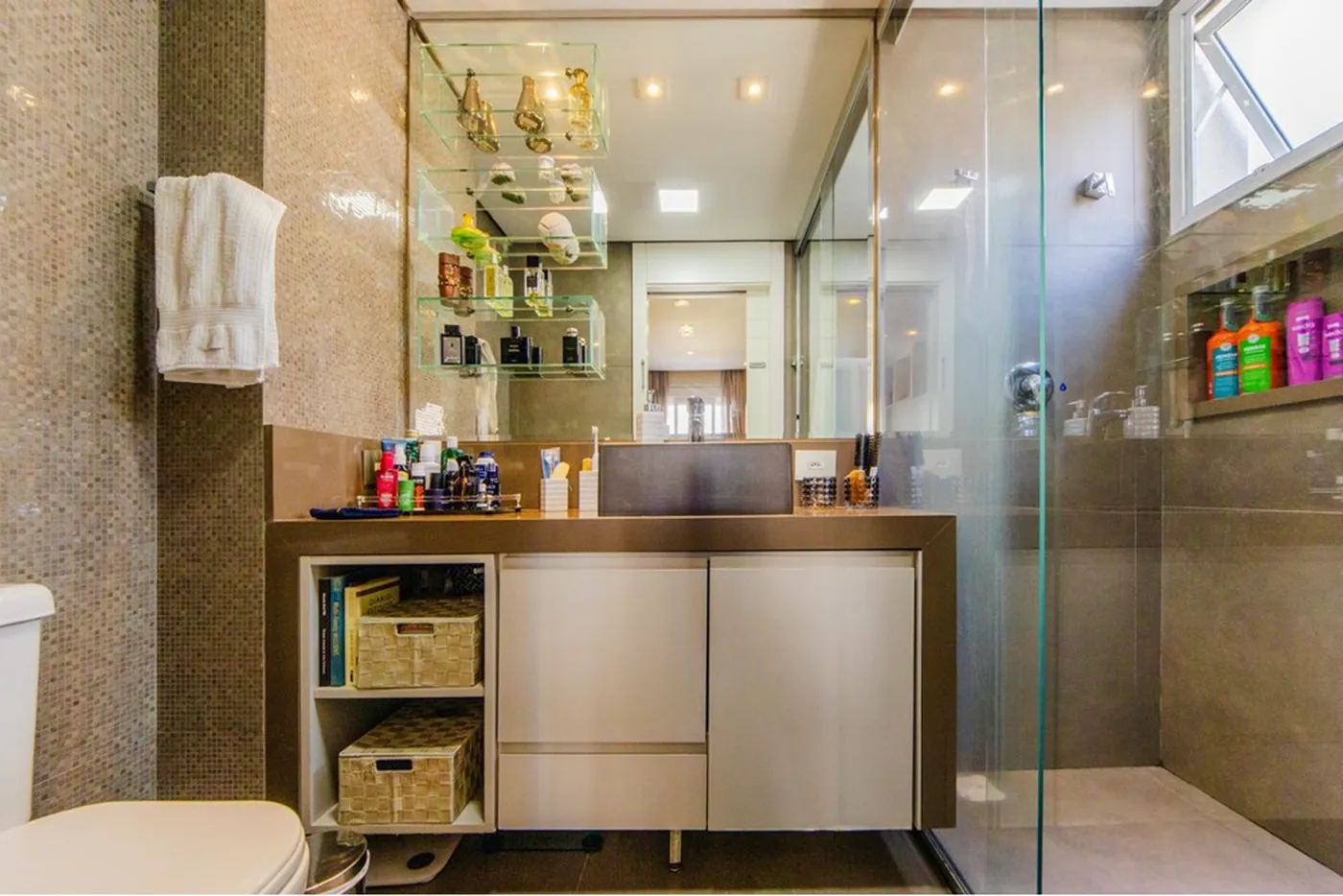 PADF 669 Apto 601401041-26 - REMAX Paradisus Exclusividades
