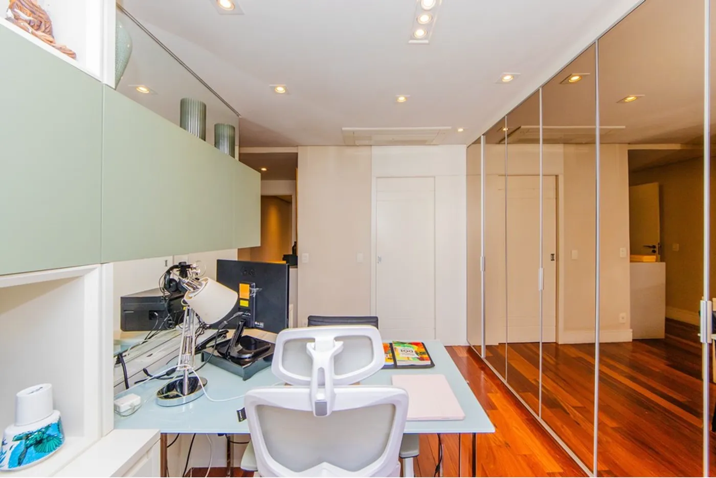 PADF 669 Apto 601401041-26 - REMAX Paradisus Exclusividades