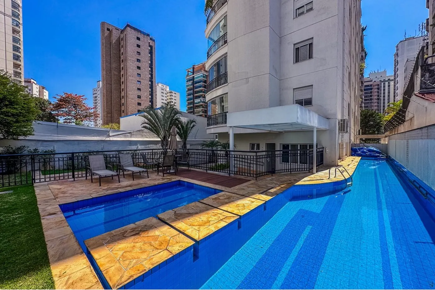 PADF 669 Apto 601401041-26 - REMAX Paradisus Exclusividades
