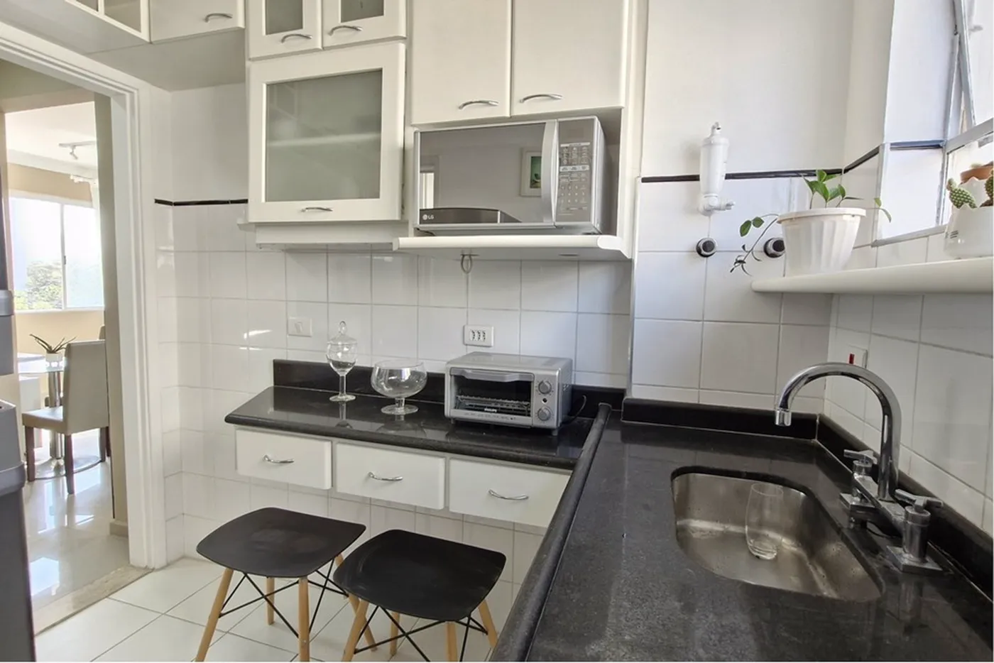 BNI 305 Apto 601361067-1 - REMAX Trio Exclusividades