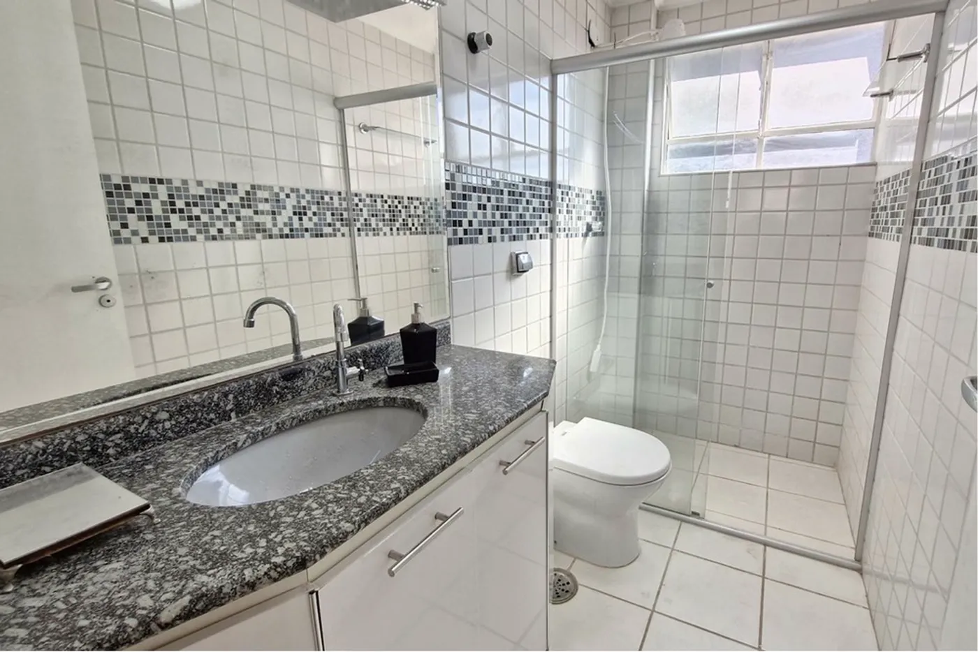 BNI 305 Apto 601361067-1 - REMAX Trio Exclusividades