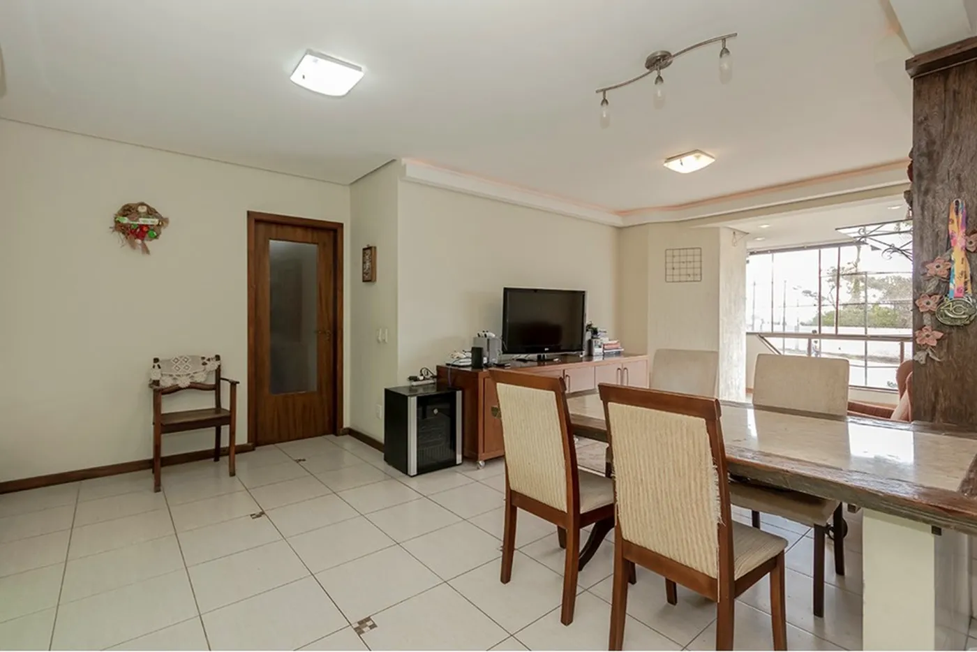 TÀG 335 Apto 610291033-5 - REMAX Capital Park Exclusividades