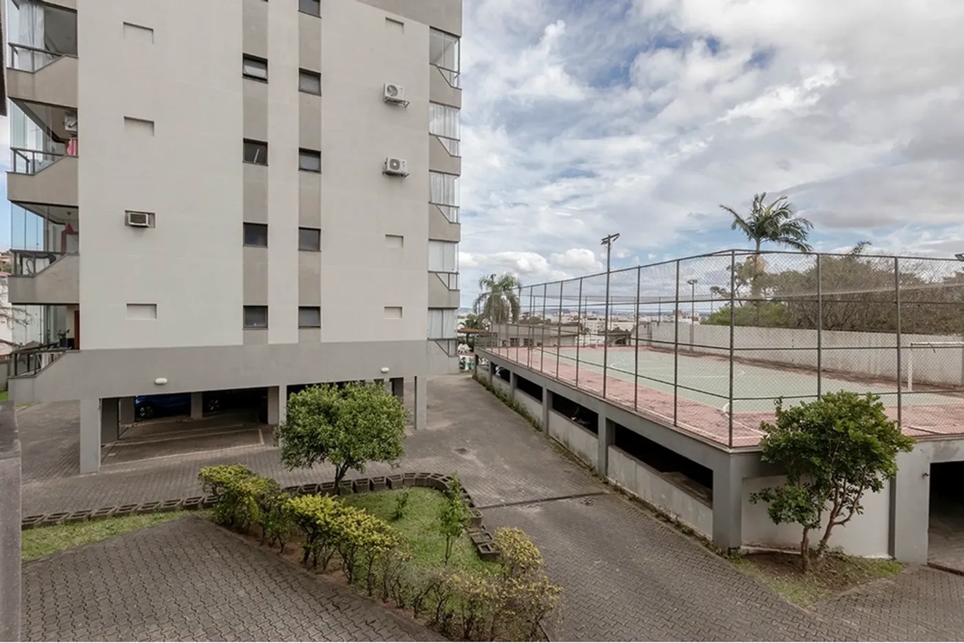 TÀG 335 Apto 610291033-5 - REMAX Capital Park Exclusividades