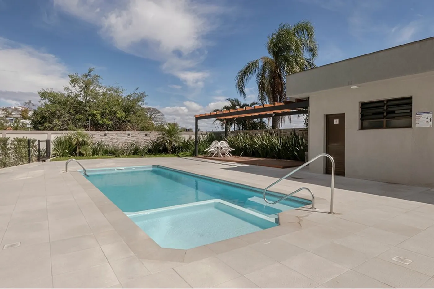 TÀG 335 Apto 610291033-5 - REMAX Capital Park Exclusividades