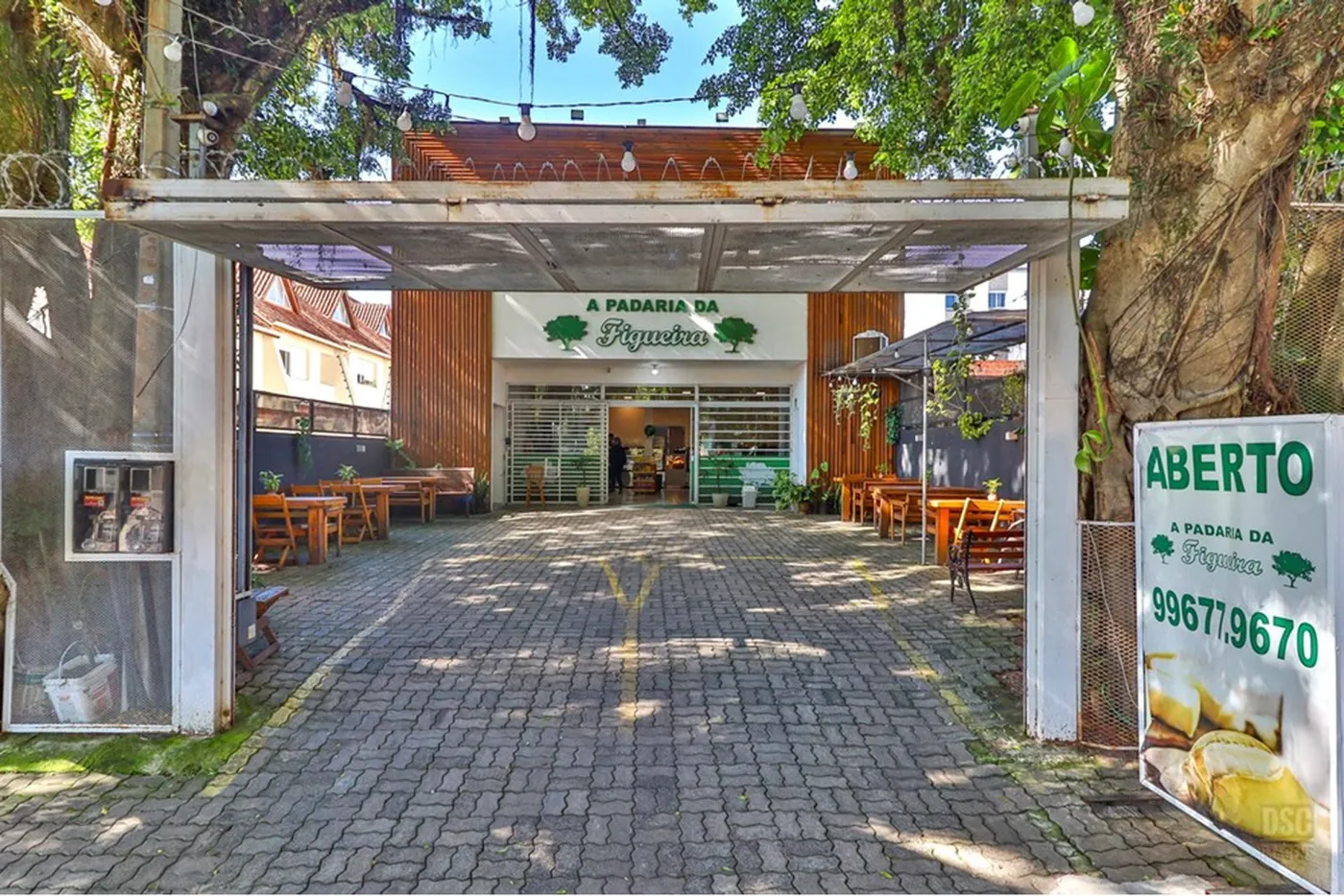 TDPN 1195 Prédio 610191042-211 - REMAX Casa Sul Exclusividades