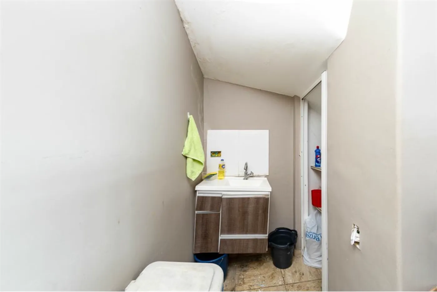 MDT 1407 Loja 601971018-1264 - REMAX Empire Exclusividades