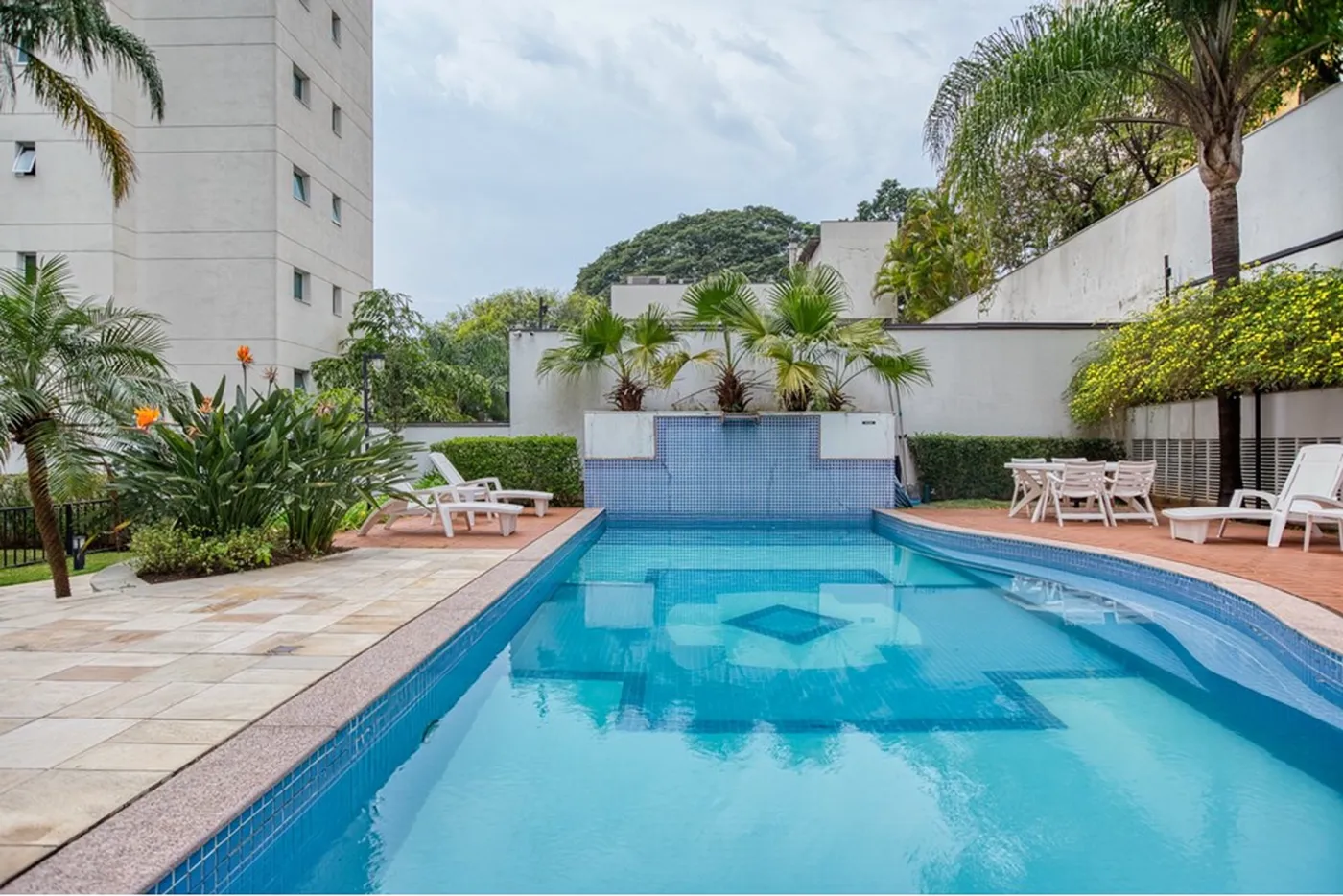PV 1261 Apto 601081090-23 - REMAX Lepex Exclusividades