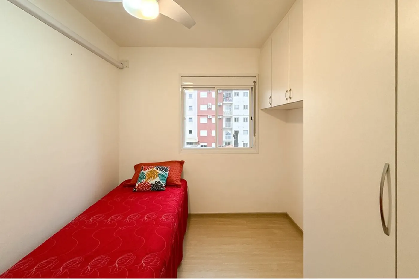 FJC 700 Apto 612651031-49 - REMAX Pillares Exclusividades