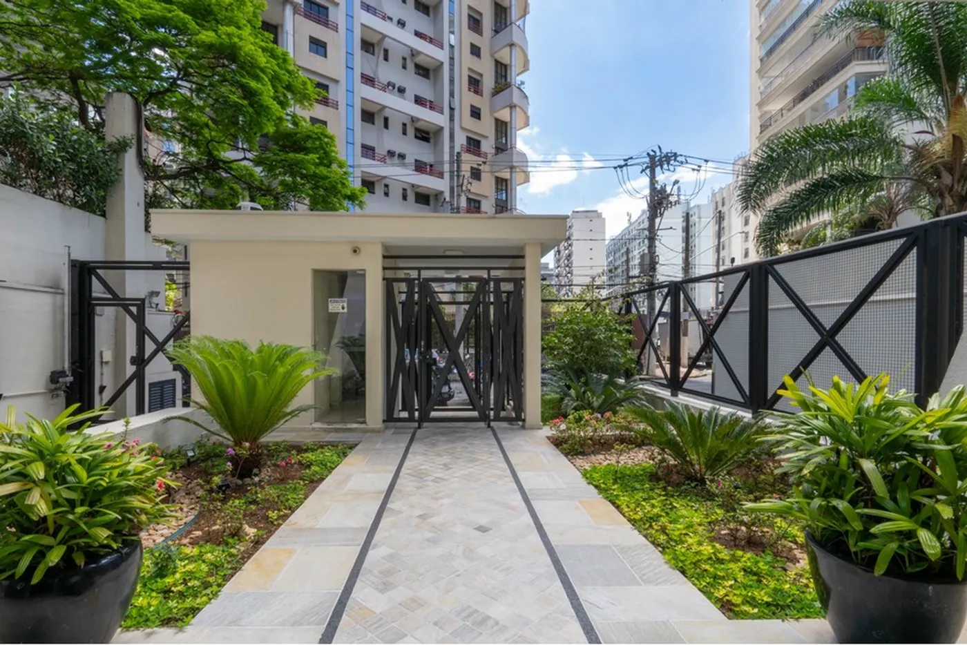 IBI 85 Apto 601131009-88 - REMAX Ares Exclusividades