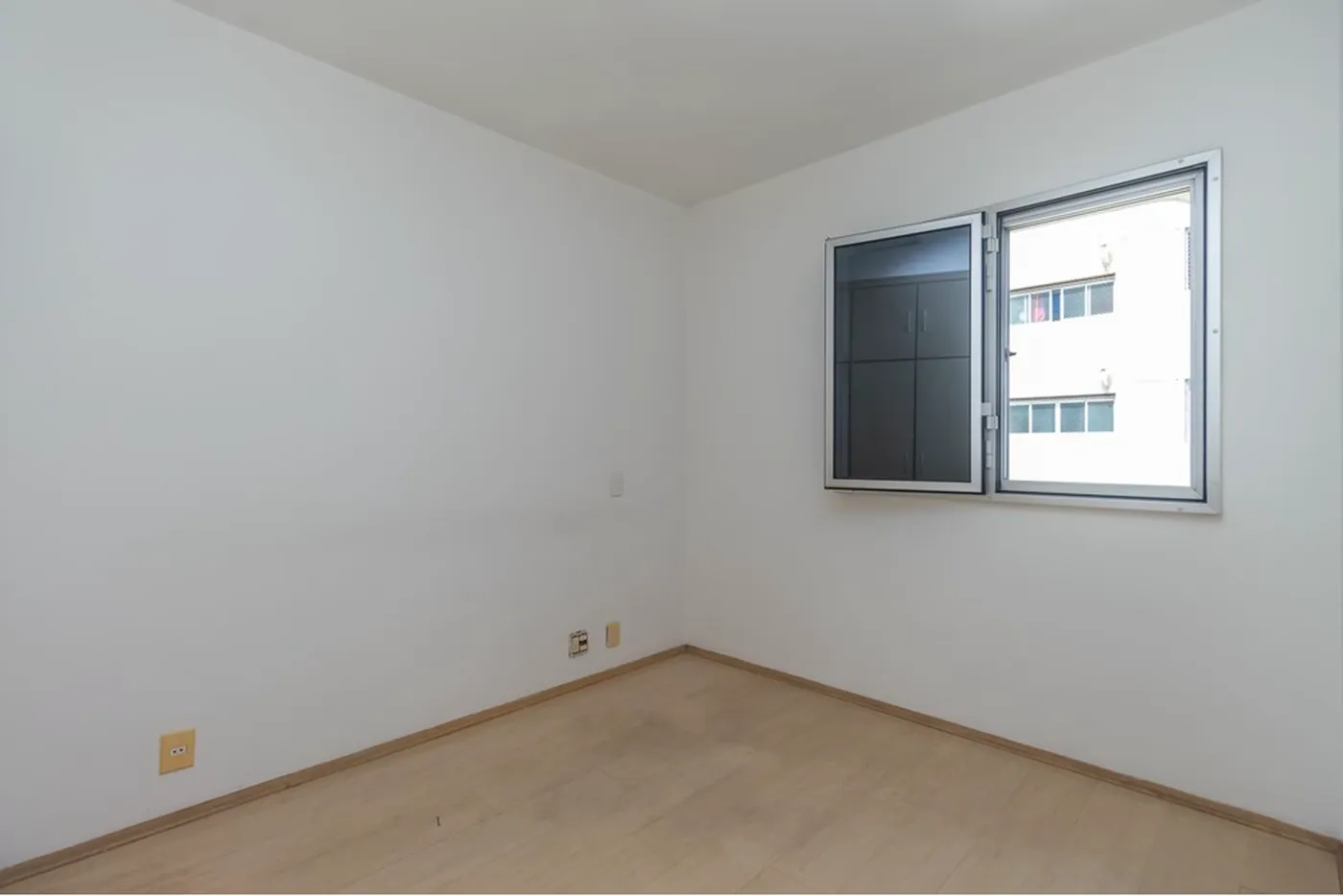 MM 420 Apto 602221006-17 - REMAX Galeria Exclusividades