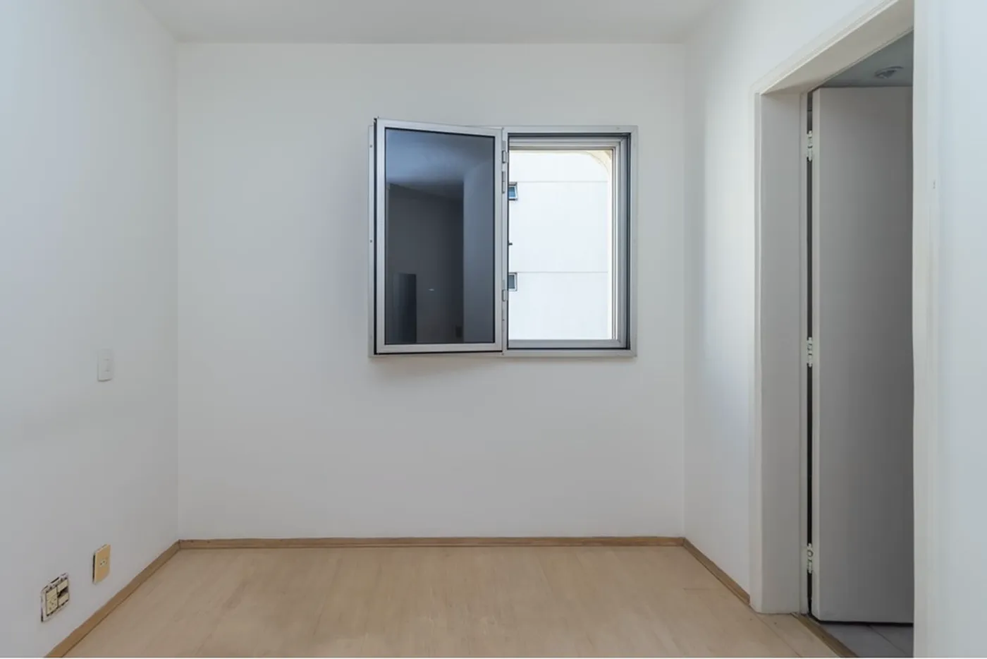 MM 420 Apto 602221006-17 - REMAX Galeria Exclusividades
