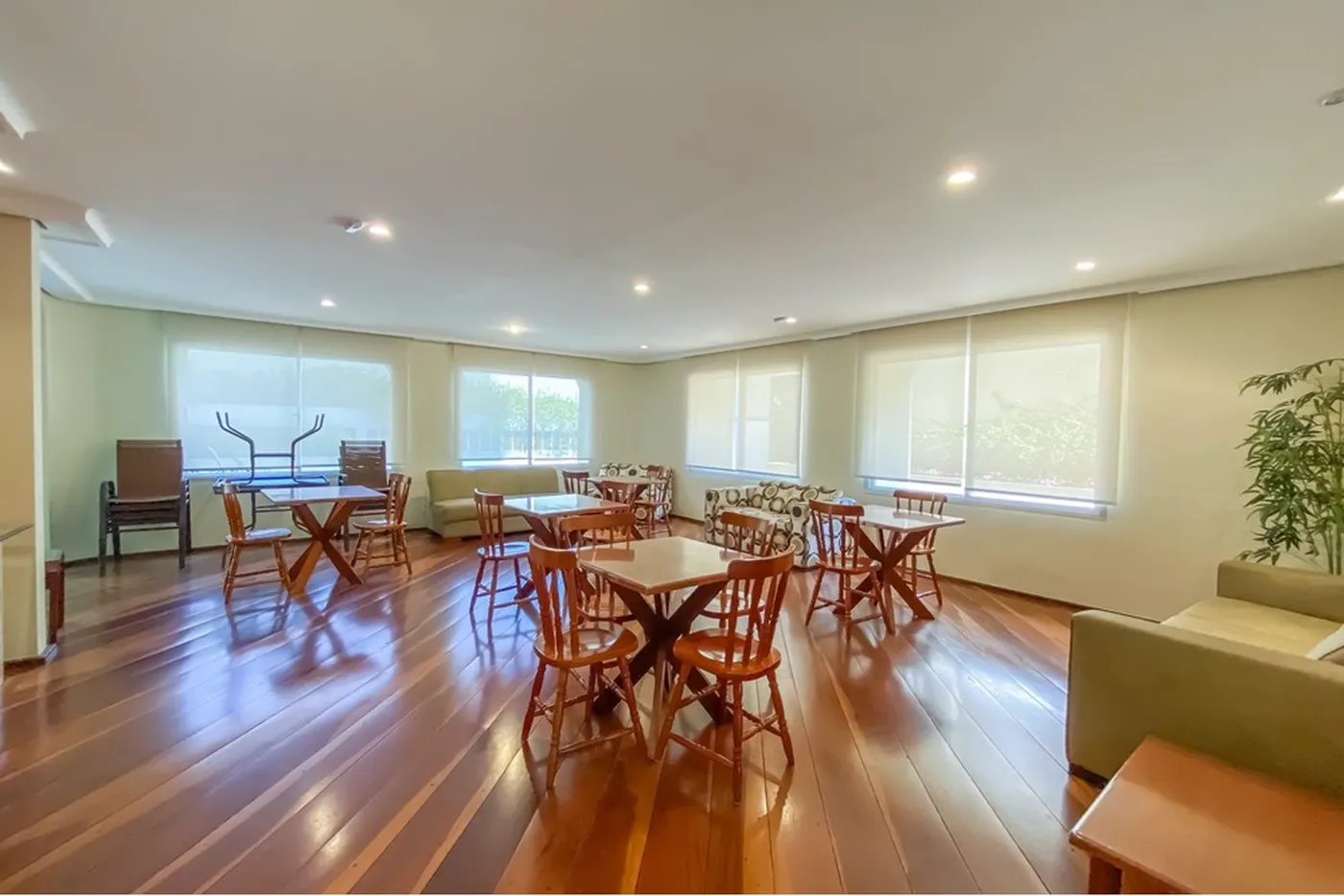 MM 420 Apto 602221006-17 - REMAX Galeria Exclusividades
