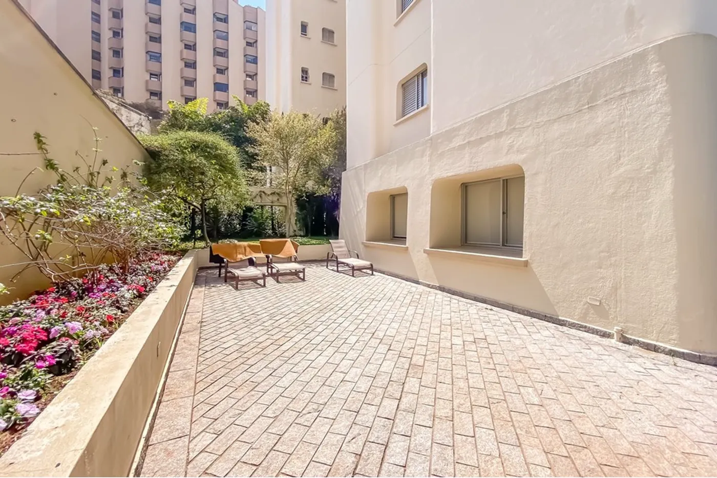 MM 420 Apto 602221006-17 - REMAX Galeria Exclusividades