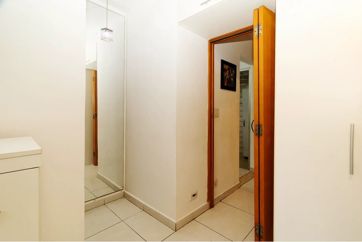 LDE 373 Apto 601081078-4 - REMAX Lepex Exclusividades
